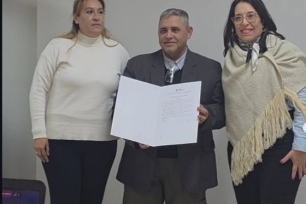ddi_dipfloresA96A56E7-845B-6734-4F70-30616865DE11.jpg